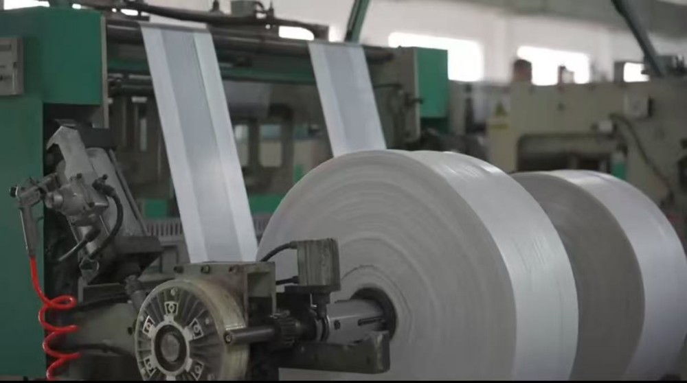 Company Strength | 27,000㎡ Smart Manufacturing Base + 120+ Production Lines: Where Does a PP Lunch Box Factory's Hardcore Confidence Come From?