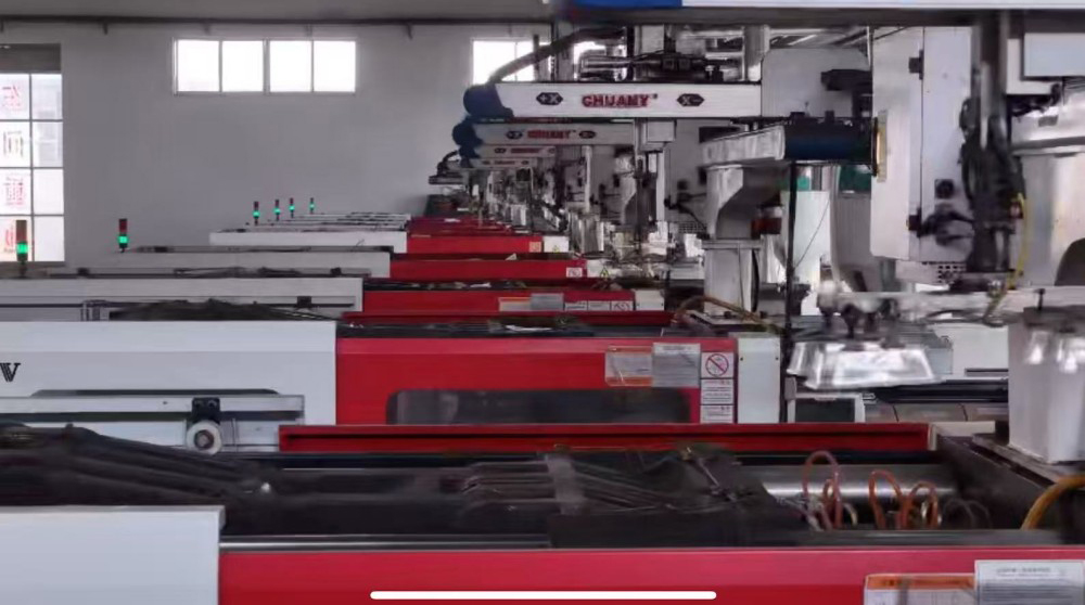 Company Strength | 27,000㎡ Smart Manufacturing Base + 120+ Production Lines: Where Does a PP Lunch Box Factory's Hardcore Confidence Come From?